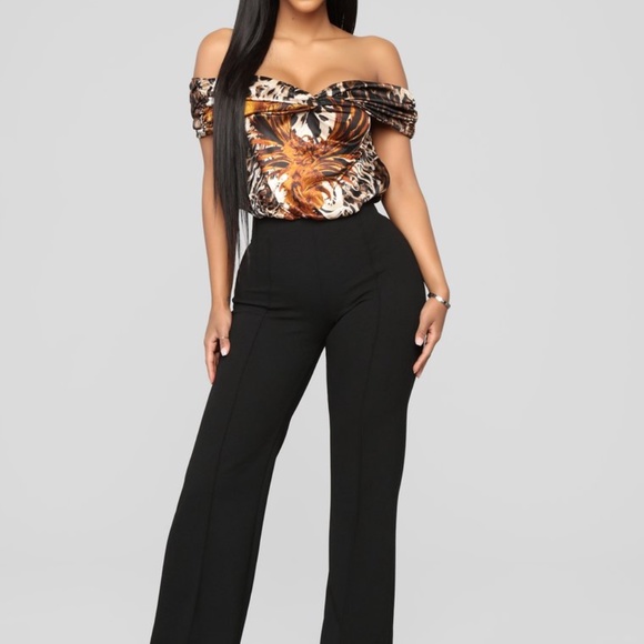 Fashion Nova You're Not Ready Top - Picture 2 of 4